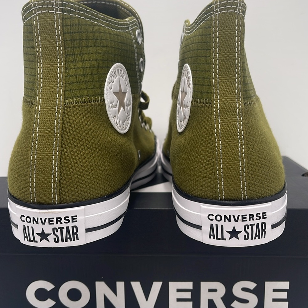 Converse Men’s Cls High-Tops A08553F
CTAS HI
FOREST BREVINTAGE CARGO 5
Sneakers - Picture 13 of 16